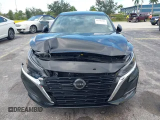 2024 Nissan Altima SV z VIN 1N4BL4DV6RN306672, wystawiony jako IAAI lot #42346382 z przebiegiem 36 491 mil mil oraz . Historia ofert i sprzedaży dostępna na DreamBid. Obrazek 6.