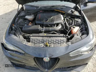 2019 Alfa Romeo Giulia Ti Sport with VIN ZARFANBN8K7605056, listed as a Copart auction lot 71777854 with 71,879 mi miles and Salvage Title. Bid and sale history available at carsss.com. Image 11.