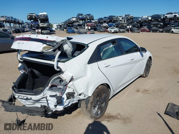 2022 Hyundai Elantra SEL z VIN 5NPLS4AG5NH070288, wystawiony jako IAAI lot #41253844 z przebiegiem 47 155 mil mil oraz . Historia ofert i sprzedaży dostępna na DreamBid. Obrazek 4.