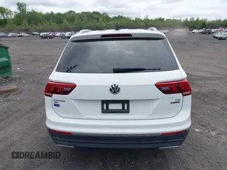 2018 Volkswagen Tiguan SEL with VIN 3VV2B7AX7JM099570, listed as a IAAI auction lot 42374274 with 87,838 mi miles and . Bid and sale history available at DreamBid. Image 16.