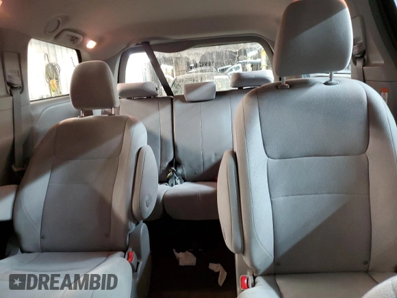 2018 Toyota Sienna L with VIN 5TDZZ3DC7JS941222, listed as a Copart auction lot 72566472 with 50,112 mi miles and . Bid and sale history available at DreamBid. Image 10.