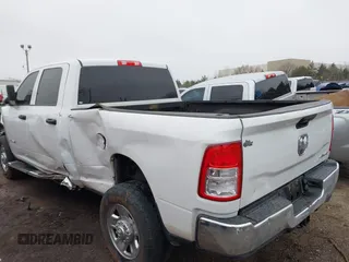 2021 Ram 2500 Tradesman with VIN 3C6UR5CLXMG632197, listed as a IAAI auction lot 41459787 with 105,906 mi miles. Bid and sale history available at carsss.com. Image 3.