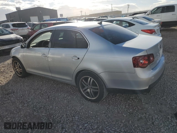 2009 Volkswagen Jetta SE с VIN 3VWRM71K99M061312, выставлен на аукционе Copart как лот 42747695 с пробегом 189 183 миль миль и Списание • Salvage title. История ставок и продаж доступна на DreamBid. Изображение 2.
