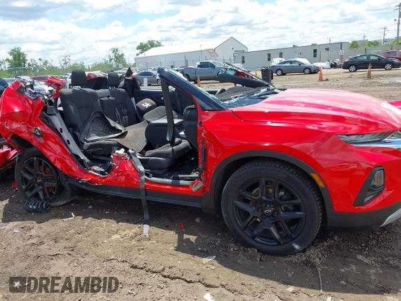2019 Chevrolet Blazer z VIN 3GNKBBRA8KS689220, wystawiony jako IAAI lot #42340406 z przebiegiem 91 187 mil mil oraz . Historia ofert i sprzedaży dostępna na DreamBid. Obrazek 14.