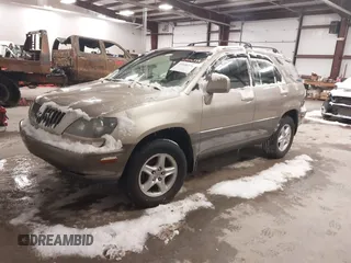 1999 Lexus RX 300 Luxury SUV with VIN JT6GF10U6X0043457, listed as a IAAI auction lot 41606539 with 209,007 mi miles. Bid and sale history available at carsss.com. Image 2.
