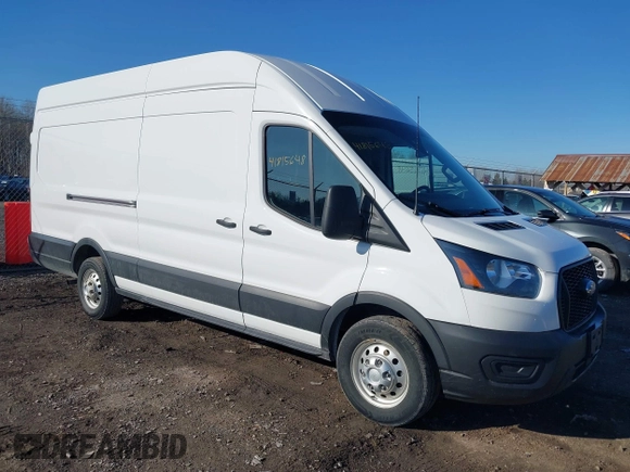 2023 Ford Transit Cargo z VIN 1FTBR3U80PKA07268, wystawiony jako IAAI lot #41815648 z przebiegiem 72 711 mil mil oraz . Historia ofert i sprzedaży dostępna na DreamBid. Obrazek 1.
