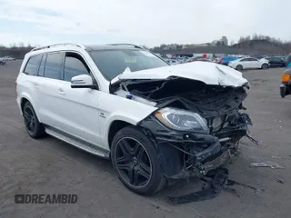 2015 Mercedes-Benz GL-Class GL 63 AMG with VIN 4JGDF7EE3FA486234, listed as a IAAI auction lot 41771766 with 146,400 mi miles. Bid and sale history available at carsss.com. Image 1.
