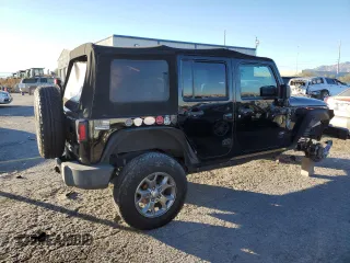 2018 Jeep Wrangler JK Unlimited Sport with VIN 1C4BJWDG7JL924709, listed as a Copart auction lot 42179335 with 78,918 mi miles and Salvage Title. Bid and sale history available at carsss.com. Image 3.