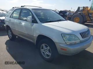 2002 Lexus RX with VIN JTJHF10U320269586, listed as a IAAI auction lot 41264933 with 156,164 mi miles. Bid and sale history available at carsss.com. Image 1.