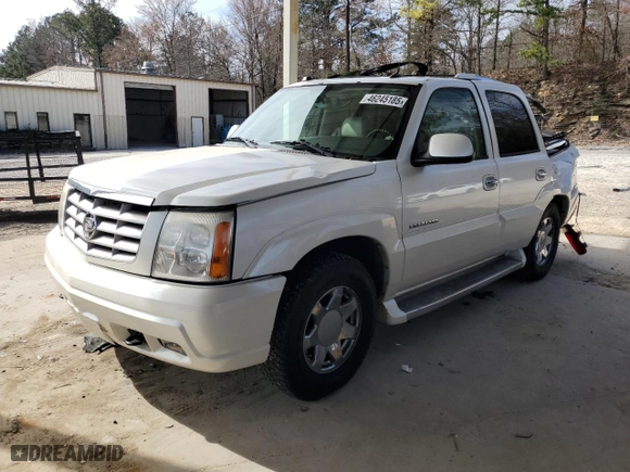 2005 Cadillac Escalade with VIN 1GYEC63N85R267956, listed as a Copart auction lot 46245185 with 85,946 mi miles and Salvage Title. Bid and sale history available at carsss.com. Image 1.