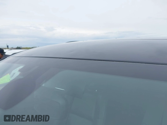 2018 Jeep Grand Cherokee Limited with VIN 1C4RJFBG2JC397163, listed as a IAAI auction lot 41951815 with 151,015 mi miles and . Bid and sale history available at DreamBid. Image 19.