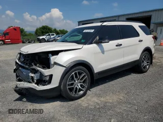 2017 Ford Explorer Sport z VIN 1FM5K8GT1HGE19956, wystawiony jako Copart lot #62707955 z przebiegiem 111 727 mil mil oraz Szkoda całkowita • Salvage title. Historia ofert i sprzedaży dostępna na DreamBid. Obrazek 1.