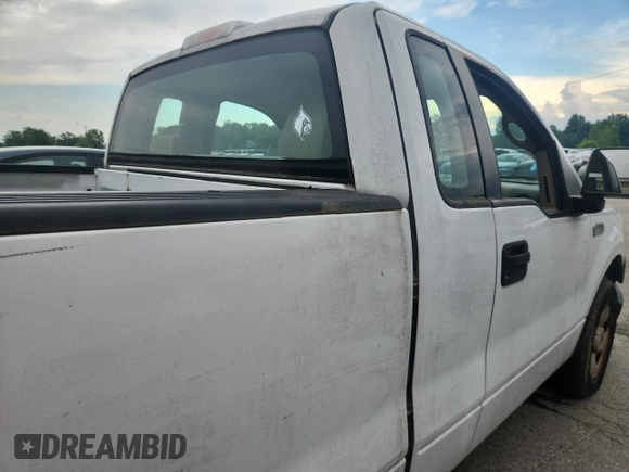 2008 Ford F-150 XL with VIN 1FTRF12228KD93493, listed as a Copart auction lot 61424955 with 138,662 mi miles and Clean title. Bid and sale history available at DreamBid. Image 10.