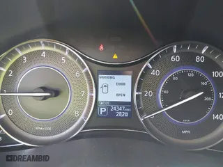 2018 Infiniti QX80 with VIN JN8AZ2NF4J9660983, listed as a IAAI auction lot 42063055 with 24,347 mi miles. Bid and sale history available at carsss.com. Image 15.