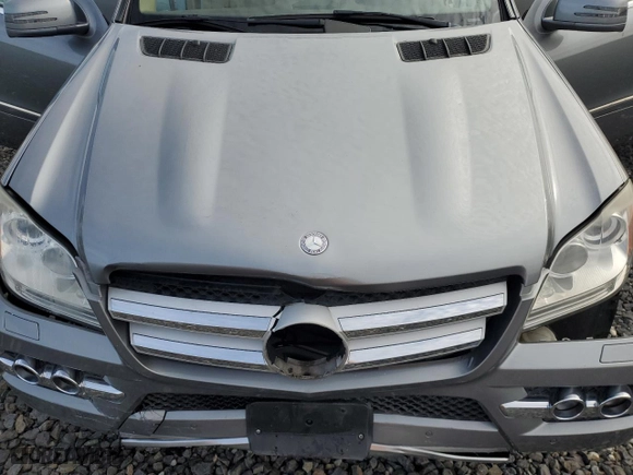2011 Mercedes-Benz GL-Class GL 450 with VIN 4JGBF7BE8BA692431, listed as a Copart auction lot 46718945 with 114,632 mi miles and Salvage Title. Bid and sale history available at carsss.com. Image 14.