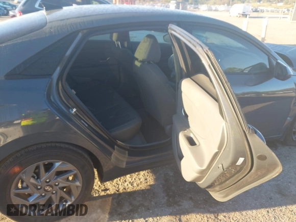 2024 Hyundai Elantra SEL with VIN KMHLM4DG0RU708508, listed as a IAAI auction lot 41834890 with 4,911 mi miles. Bid and sale history available at carsss.com. Image 8.