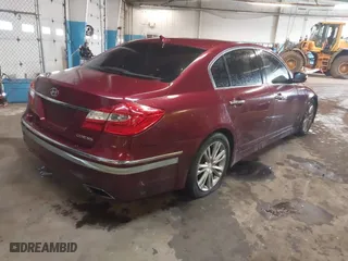 2012 Hyundai Genesis 3.8L with VIN KMHGC4DD2CU177779, listed as a IAAI auction lot 41982471 with 154,141 mi miles. Bid and sale history available at carsss.com. Image 4.