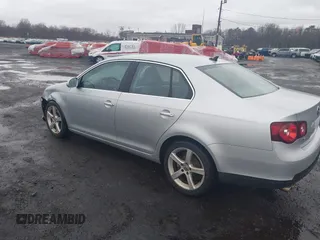 2009 Volkswagen Jetta Sedan SE with VIN 3VWRM71K29M147657, listed as a IAAI auction lot 41867252 with 87,625 mi miles. Bid and sale history available at carsss.com. Image 17.