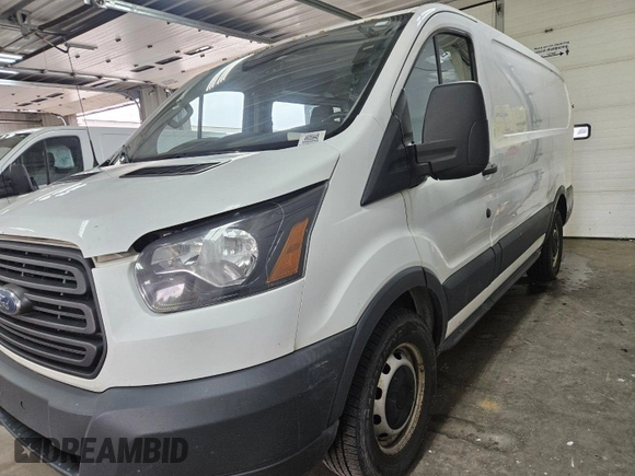 2017 Ford Transit z VIN 1FTYE1YMXHKA82272, wystawiony jako IAAI lot #42575786 z przebiegiem 256 393 mil mil oraz . Historia ofert i sprzedaży dostępna na DreamBid. Obrazek 28.