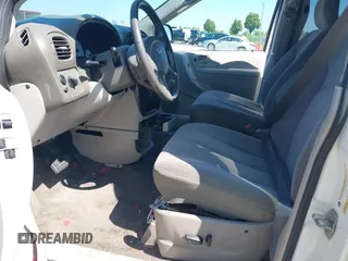 2007 Dodge Grand Caravan SXT with VIN 2D4GP44LX7R301514, listed as a IAAI auction lot 42196715 with 172,790 mi miles and . Bid and sale history available at DreamBid. Image 5.