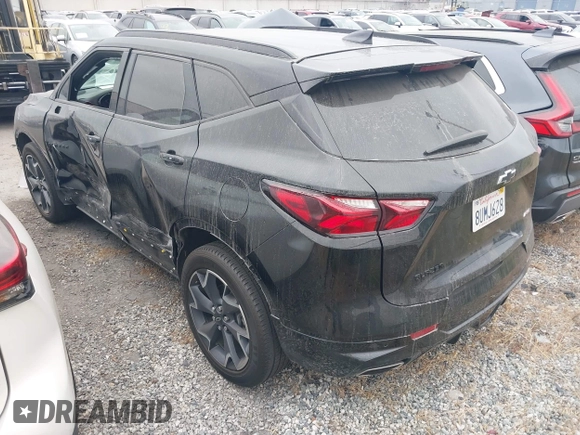 2021 Chevrolet Blazer RS z VIN 3GNKBERS4MS523208, wystawiony jako IAAI lot #42078498 z przebiegiem 63 851 mil mil oraz . Historia ofert i sprzedaży dostępna na DreamBid. Obrazek 3.