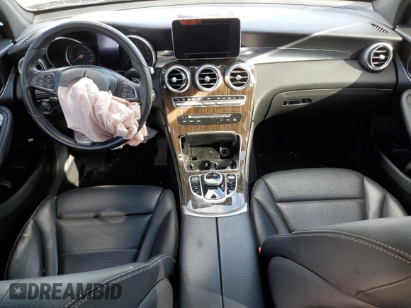 2018 Mercedes-Benz GLC with VIN WDC0G4JB2JV057513, listed as a Copart auction lot 71833722 with 42,998 mi miles. Bid and sale history available at carsss.com. Image 8.