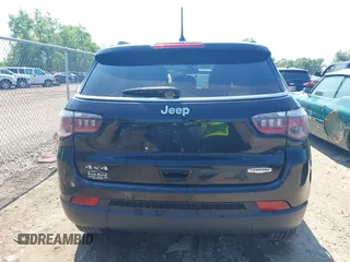 2020 Jeep Compass Latitude с VIN 3C4NJDBB2LT112590, выставлен на аукционе IAAI как лот 42618423 с пробегом 53 318 миль миль и . История ставок и продаж доступна на DreamBid. Изображение 17.