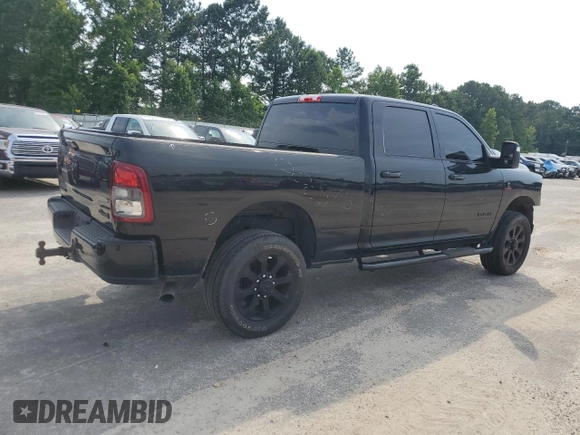 2024 Ram 2500 Big Horn z VIN 3C6UR5DL4RG181144, wystawiony jako Copart lot #52783665 z przebiegiem 39 062 mil mil oraz Czysty tytuł • Clean title. Historia ofert i sprzedaży dostępna na DreamBid. Obrazek 3.