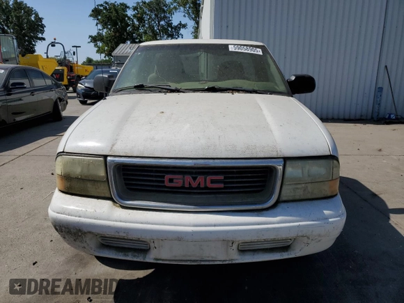 2002 GMC Sonoma SL z VIN 1GTCS145428232866, wystawiony jako Copart lot #59058905 z przebiegiem 158 278 mil mil oraz Czysty tytuł • Clean title. Historia ofert i sprzedaży dostępna na DreamBid. Obrazek 5.
