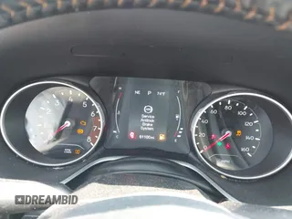 2018 Jeep Compass Latitude with VIN 3C4NJDBB1JT191490, listed as a IAAI auction lot 42429761 with 61,100 mi miles and . Bid and sale history available at DreamBid. Image 7.
