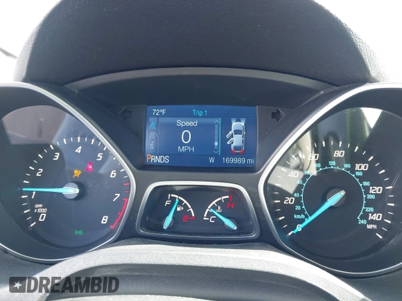 2015 Ford Escape z VIN 1FMTU0G90FUA81004, wystawiony jako IAAI lot #42261648 z przebiegiem 169 989 mil mil oraz . Historia ofert i sprzedaży dostępna na DreamBid. Obrazek 7.