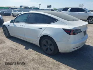 2023 Tesla Model 3 с VIN 5YJ3E1EAXPF553997, выставлен на аукционе IAAI как лот 41903219 с пробегом 31 981 миль миль и . История ставок и продаж доступна на DreamBid. Изображение 3.