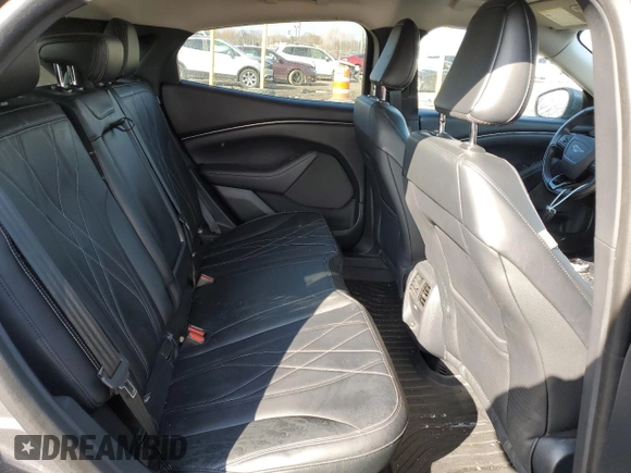 2021 Ford Mustang Mach-E Select с VIN 3FMTK1SSXMMA34389, выставлен на аукционе Copart как лот 48284035 с пробегом 60 667 миль миль и Списание • Salvage title. История ставок и продаж доступна на DreamBid. Изображение 11.