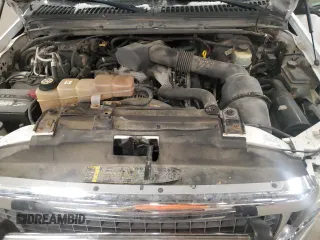 2003 Ford Excursion XLT with VIN 1FMNU41S53ED48526, listed as a Copart auction lot 41813965 with 190,952 mi miles and Salvage title. Bid and sale history available at DreamBid. Image 12.