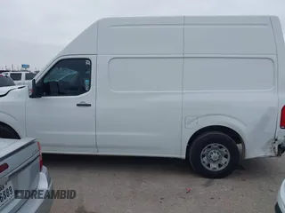 2017 Nissan NV SV with VIN 1N6AF0LY1HN804288, listed as a IAAI auction lot 41607673 with 196,111 mi miles. Bid and sale history available at carsss.com. Image 14.