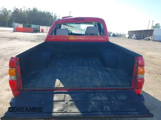 2001 Toyota Tacoma PreRunner with VIN 5TEGN92NX1Z828362, listed as a IAAI auction lot 41690305 with 158,132 mi miles and . Bid and sale history available at DreamBid. Image 15.