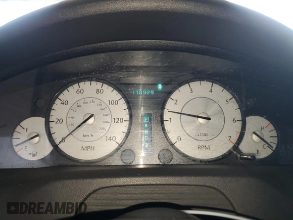 2008 Chrysler 300 Touring with VIN 2C3KA53G08H329529, listed as a Copart auction lot 71987844 with 178,929 mi miles and Salvage Title. Bid and sale history available at carsss.com. Image 9.