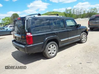 2010 Jeep Commander Limited with VIN 1J4RG5GT1AC109349, listed as a IAAI auction lot 42230008 with 186,746 mi miles and . Bid and sale history available at DreamBid. Image 4.