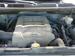 2007 Toyota Tundra Limited z VIN 5TBBV58117S485611, wystawiony jako IAAI lot #41688562 z przebiegiem 249 607 mil mil oraz . Historia ofert i sprzedaży dostępna na DreamBid. Obrazek 19.