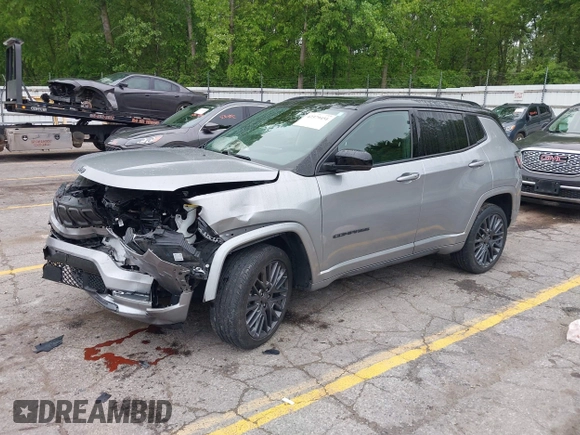 2022 Jeep Compass Limited with VIN 3C4NJDCB0NT108670, listed as a IAAI auction lot 42379451 with 42,170 mi miles and . Bid and sale history available at DreamBid. Image 2.