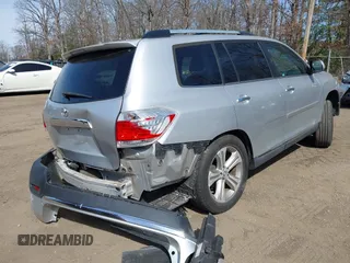 2012 Toyota Highlander Limited z VIN 5TDYK3EH6CS052456, wystawiony jako IAAI lot #41792730 z przebiegiem 170 055 mil mil oraz . Historia ofert i sprzedaży dostępna na DreamBid. Obrazek 4.