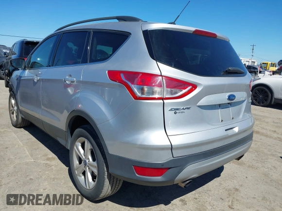 2016 Ford Escape SE with VIN 1FMCU0G96GUA99637, listed as a IAAI auction lot 41851586 with 61,143 mi miles. Bid and sale history available at carsss.com. Image 3.