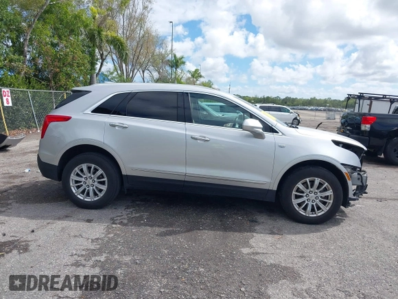 2019 Cadillac XT5 FWD z VIN 1GYKNARSXKZ242727, wystawiony jako IAAI lot #41669220 z przebiegiem 62 812 mil mil oraz . Historia ofert i sprzedaży dostępna na DreamBid. Obrazek 13.
