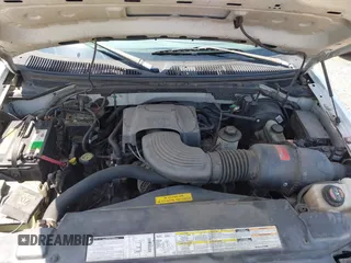 2000 Ford F-150 XL with VIN 1FTRX17L2YNA03263, listed as a IAAI auction lot 42326528 with Not provided miles and . Bid and sale history available at DreamBid. Image 10.