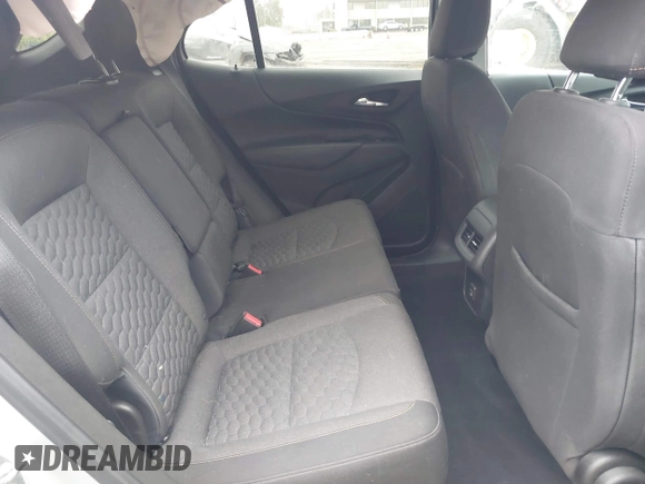 2019 Chevrolet Equinox LT with VIN 3GNAXKEV1KS641340, listed as a IAAI auction lot 41890412 with 72,445 mi miles and . Bid and sale history available at carsss.com. Image 8.