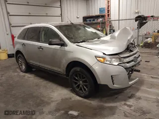 2013 Ford Edge SE with VIN 2FMDK3GC3DBB16709, listed as a IAAI auction lot 41616984 with 206,275 mi miles. Bid and sale history available at carsss.com. Image 1.