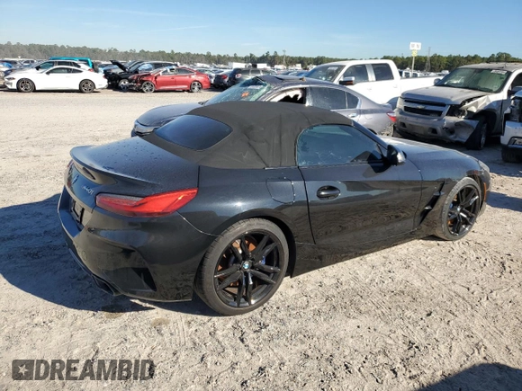 2020 BMW Z4 sDriveM40i z VIN WBAHF9C08LWW33054, wystawiony jako Copart lot #83793794 z przebiegiem Nie podano mil oraz Nie do naprawy • Non repairable. Historia ofert i sprzedaży dostępna na DreamBid. Obrazek 3.