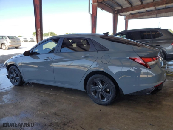 2022 Hyundai Elantra SEL with VIN KMHLM4AG5NU365984, listed as a Copart auction lot 48105065 with 44,715 mi miles and Non Repairable. Bid and sale history available at carsss.com. Image 2.