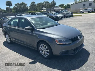2011 Volkswagen Jetta SE with VIN 3VWDX7AJ1BM378306, listed as a Copart auction lot 52216155 with 62,386 mi miles and Clean title. Bid and sale history available at DreamBid. Image 1.