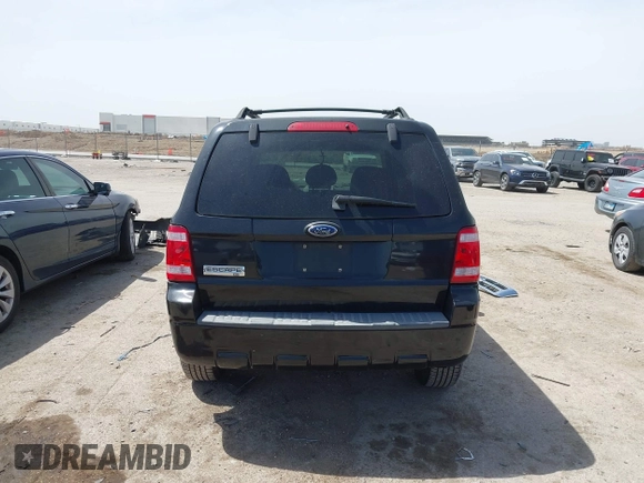 2008 Ford Escape XLT with VIN 1FMCU03198KA81467, listed as a IAAI auction lot 42263917 with 196,088 mi miles and . Bid and sale history available at DreamBid. Image 16.